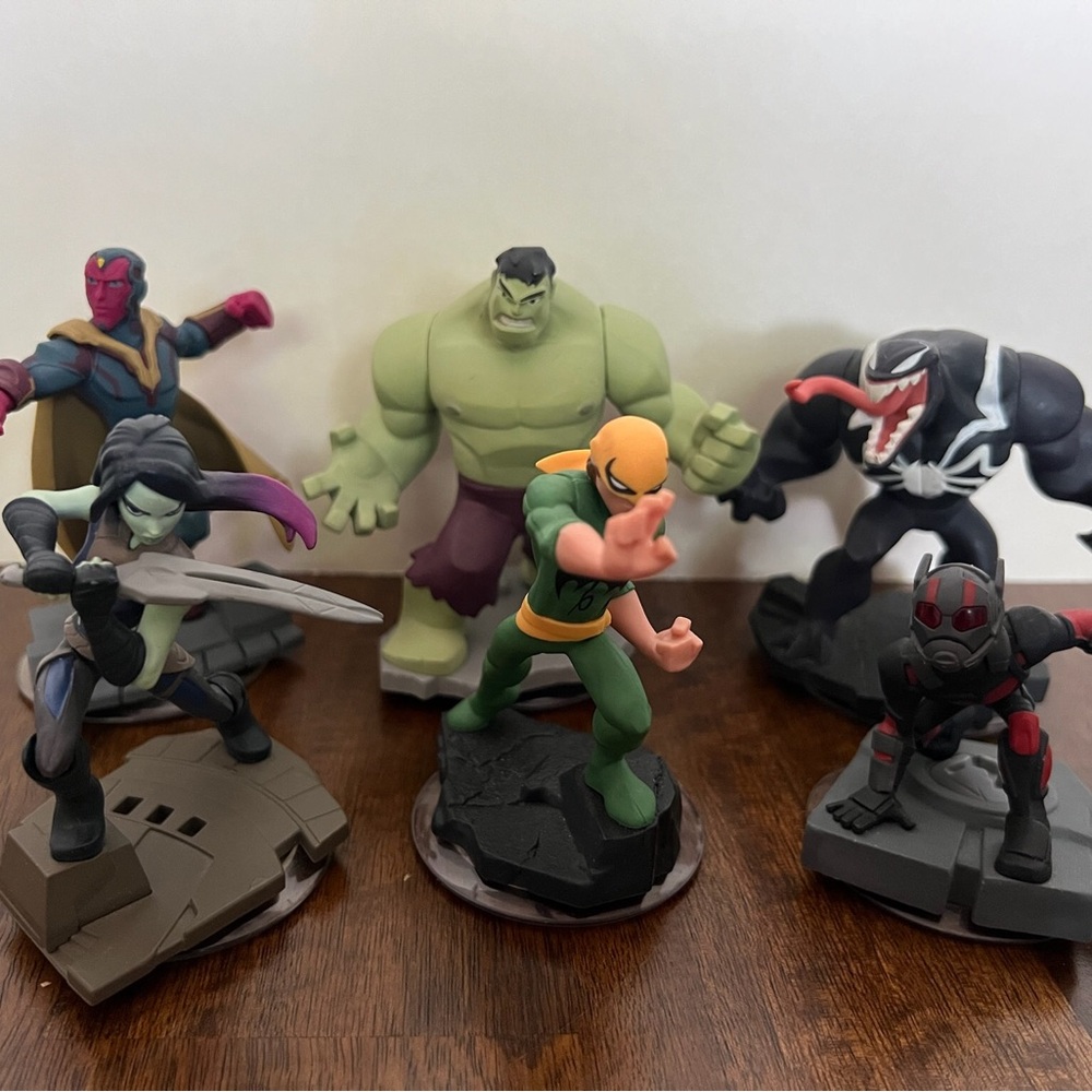 Marvel Superhero Disney Infinity Figure Set